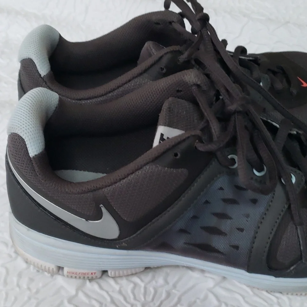 Nike women free